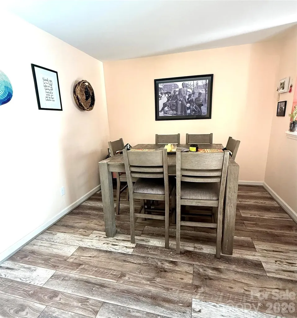 5965 Prescott Court Charlotte NC 28269