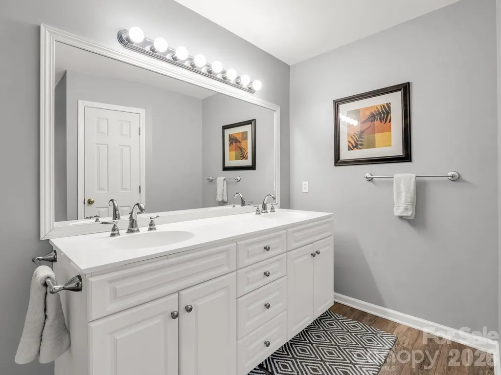 108 Nuthatch Trace Brevard NC 28712