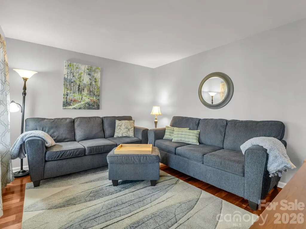 108 Nuthatch Trace Brevard NC 28712