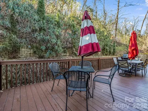108 Nuthatch Trace Brevard NC 28712