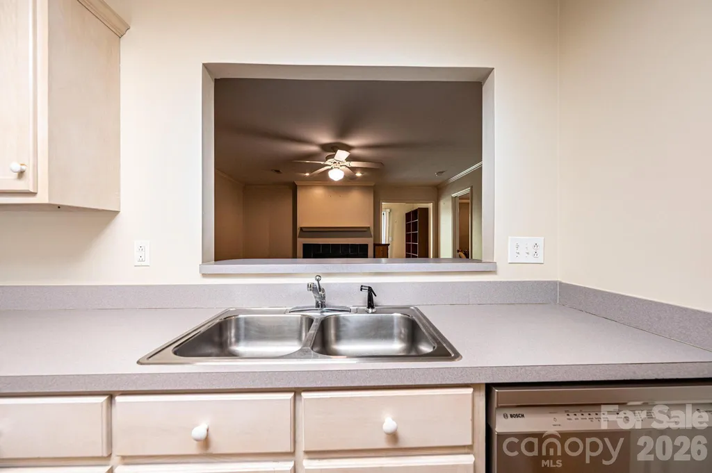 142 39th Avenue Court NW Hickory NC 28601