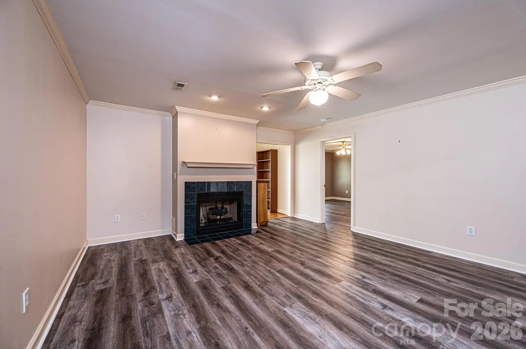 142 39th Avenue Court NW Hickory NC 28601
