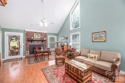 209 Browning Road Waynesville NC 28786