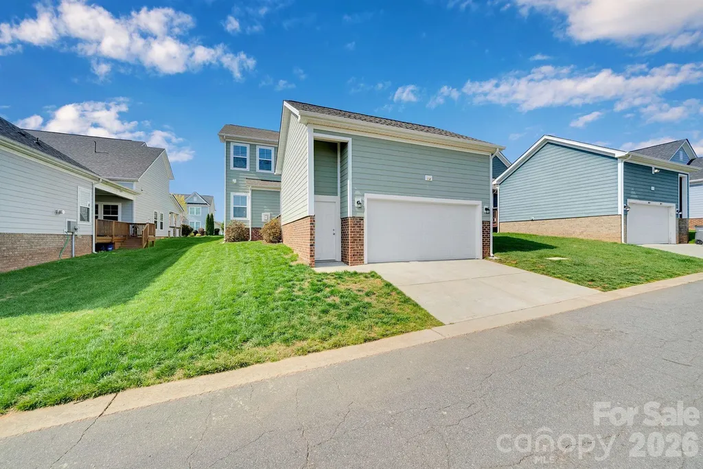 3556 County Down Avenue Kannapolis NC 28081