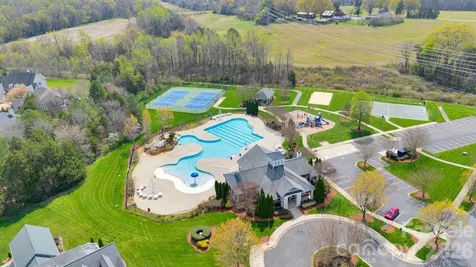 3556 County Down Avenue Kannapolis NC 28081