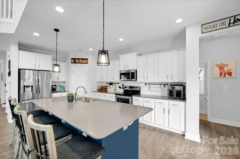 3556 County Down Avenue Kannapolis NC 28081