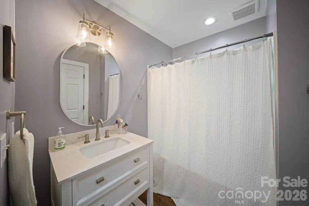 527 Floyd Blackwell Road Tryon NC 28782