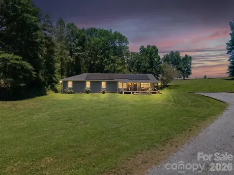 527 Floyd Blackwell Road Tryon NC 28782