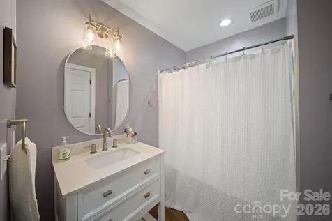 527 Floyd Blackwell Road Tryon NC 28782