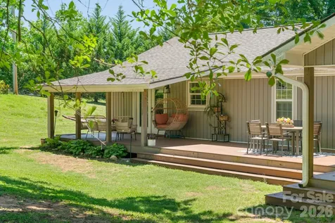 527 Floyd Blackwell Road Tryon NC 28782