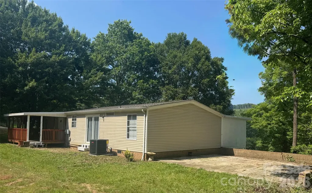 121 C & K Drive Taylorsville NC 28681