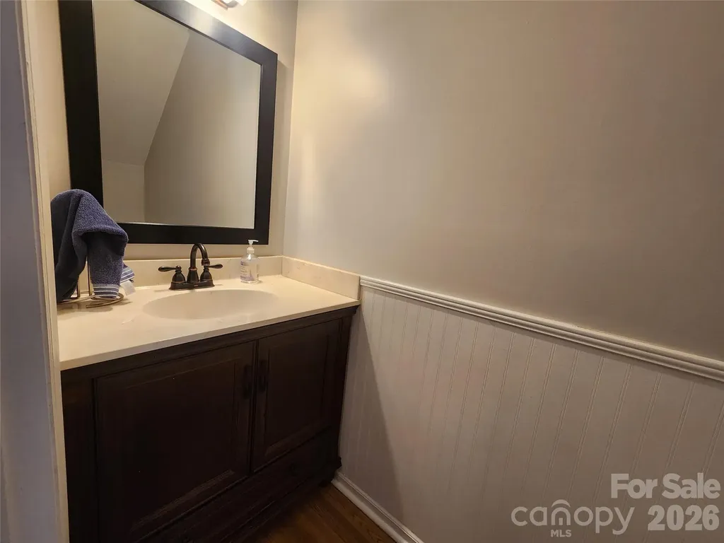 10961 Carmel Crossing Road Charlotte NC 28226