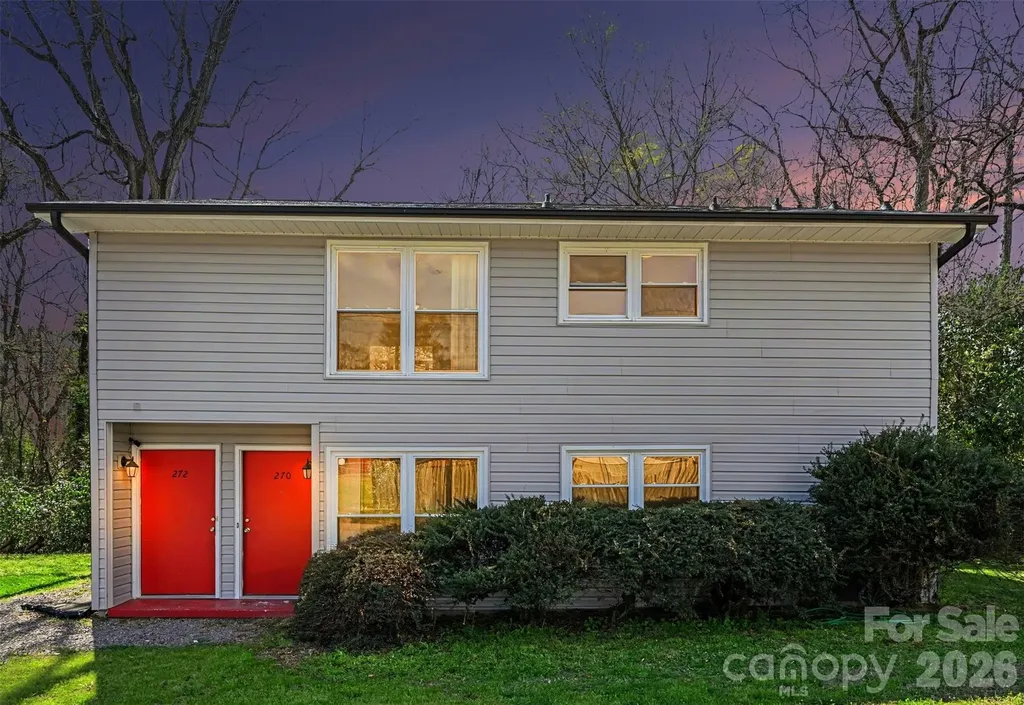 270/272 Spring Street SW Concord NC 28025