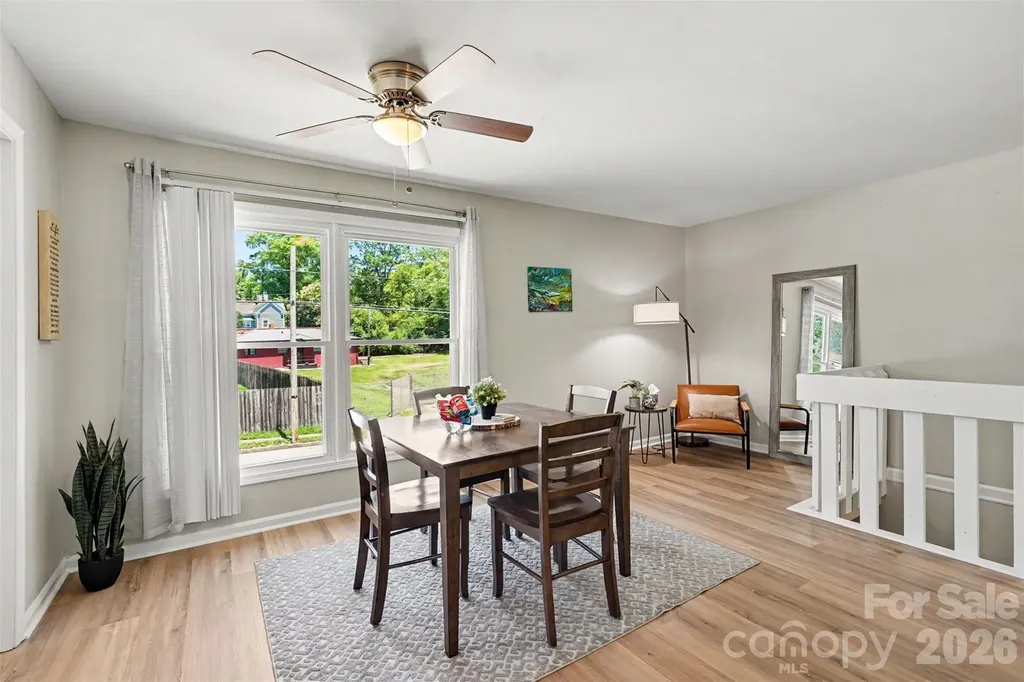270/272 Spring Street SW Concord NC 28025