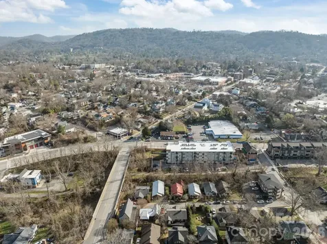 63 Elizabeth Place Asheville NC 28801