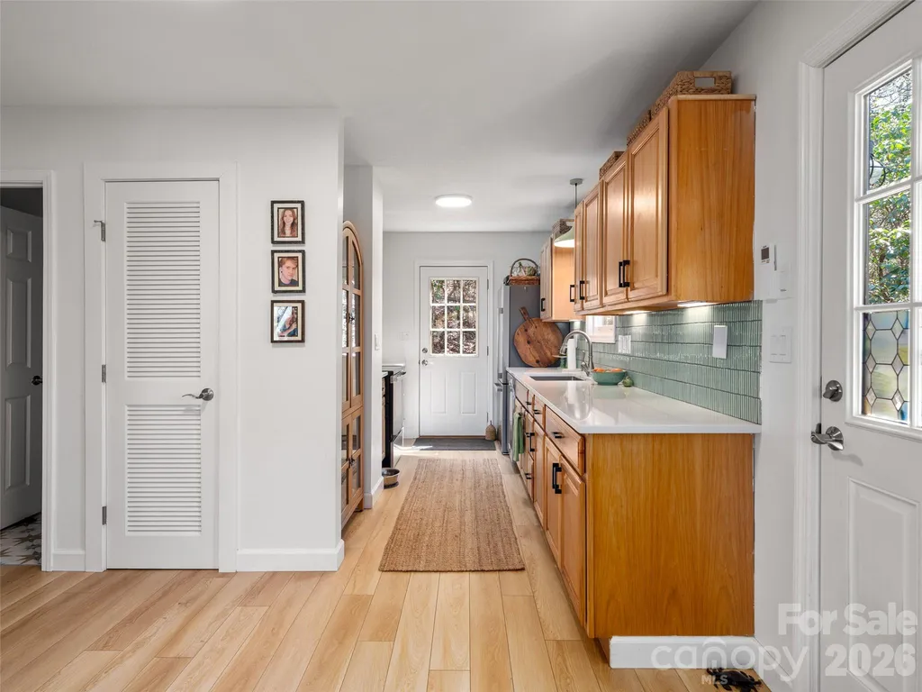31 Elseetos Drive Brevard NC 28712