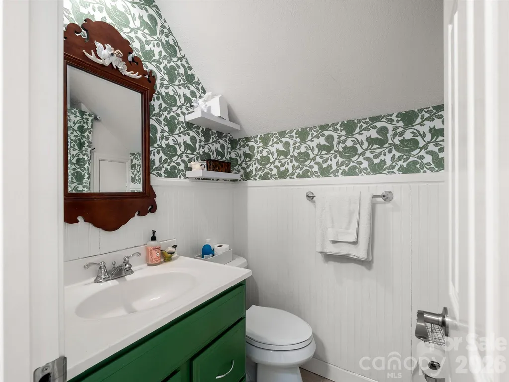 31 Elseetos Drive Brevard NC 28712