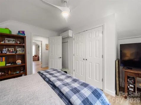 31 Elseetos Drive Brevard NC 28712