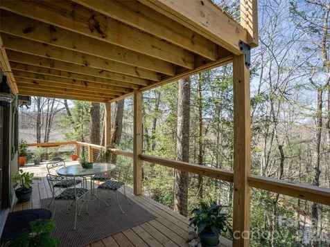 31 Elseetos Drive Brevard NC 28712
