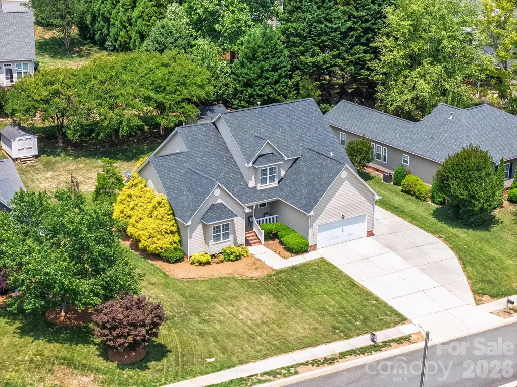 208 Deerfield Drive Mount Holly NC 28120