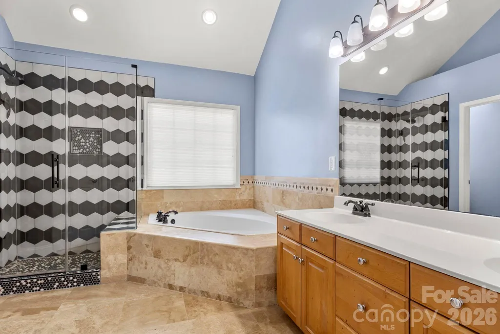 10413 Friarsgate Road Huntersville NC 28078