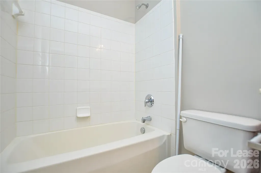 9823 Hyde Glen Court Charlotte NC 28262