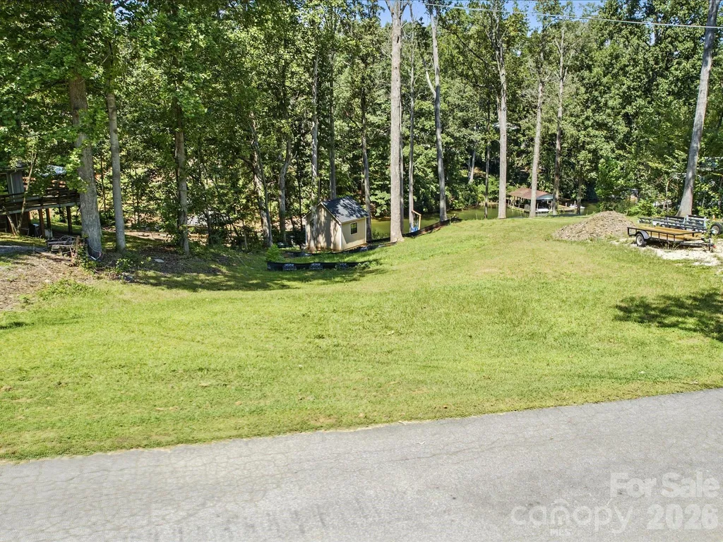 3748 Landmark Drive Sherrills Ford NC 28673