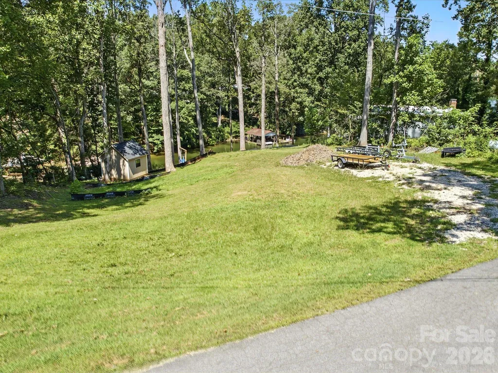3748 Landmark Drive Sherrills Ford NC 28673