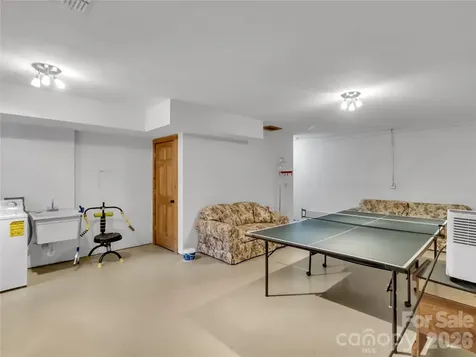 1664 Tawodi Trail Maggie Valley NC 28751