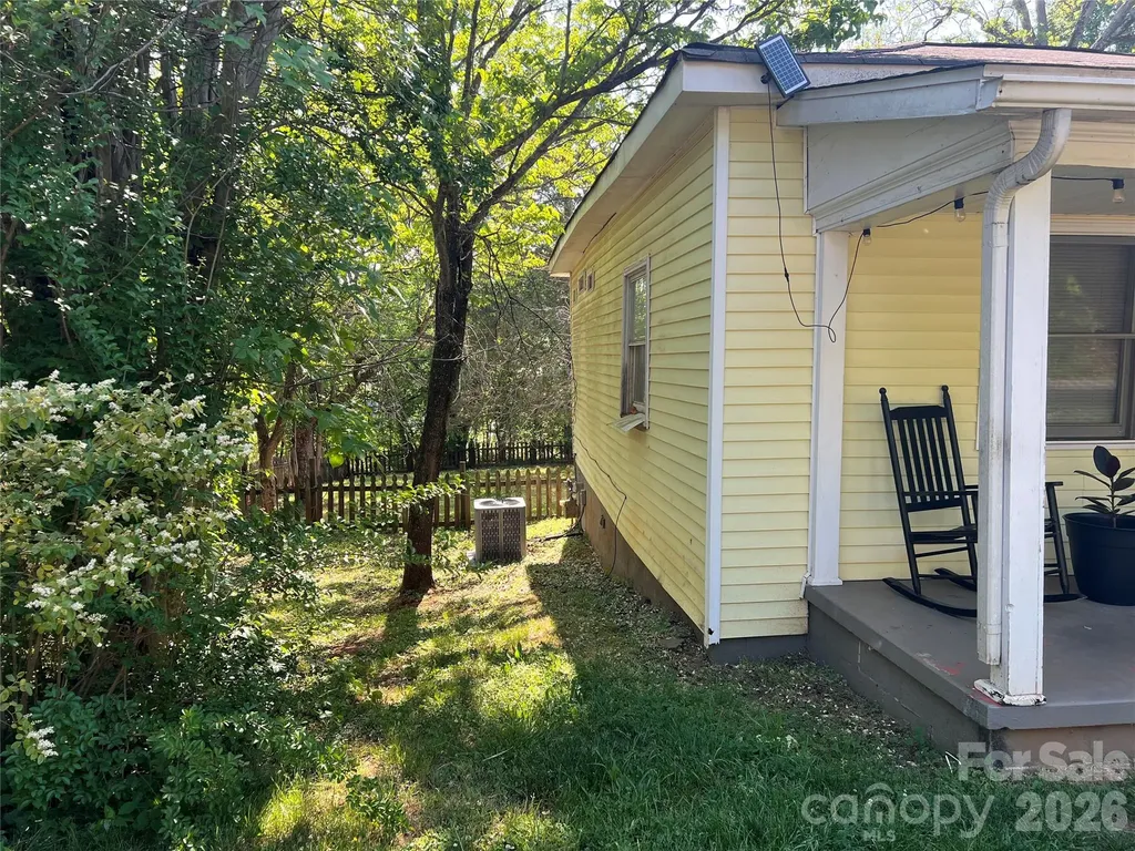 138 N Meridian Street Rutherfordton NC 28139
