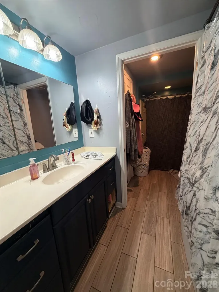 138 N Meridian Street Rutherfordton NC 28139