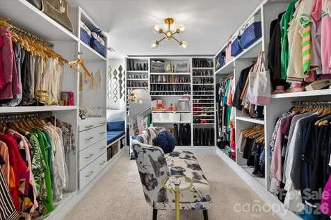 5516 Verona Road Charlotte NC 28213