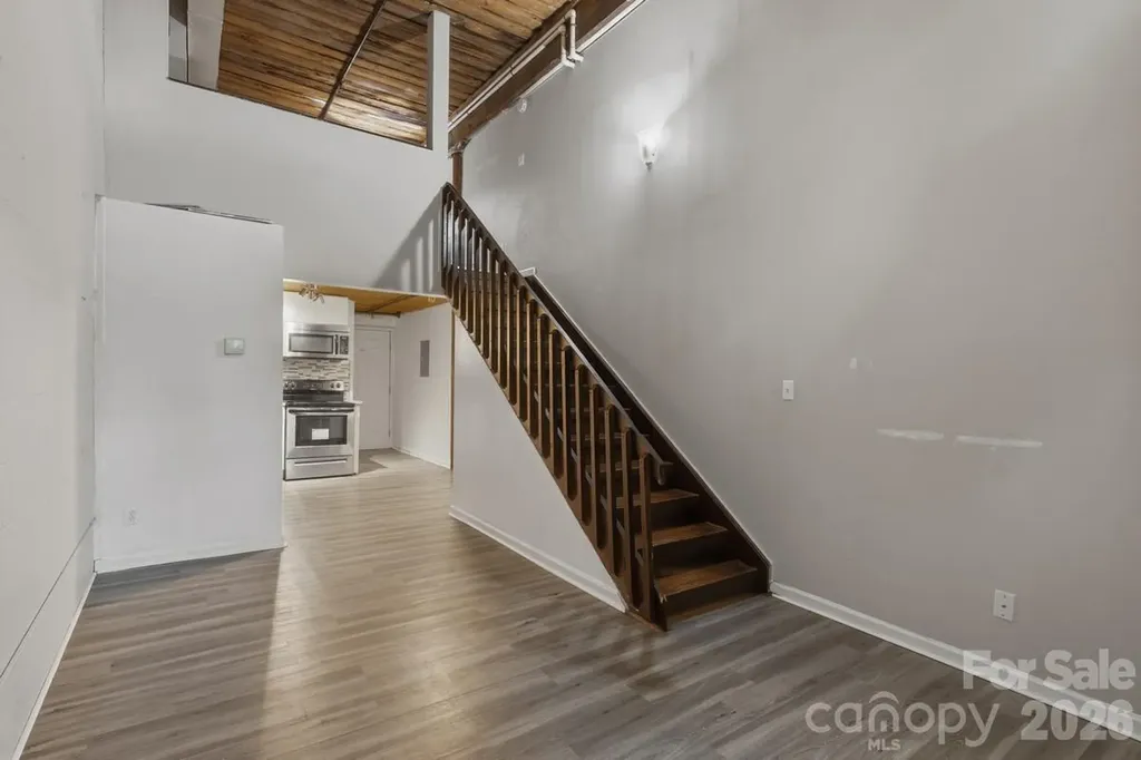 201 S Hoskins Road Charlotte NC 28208