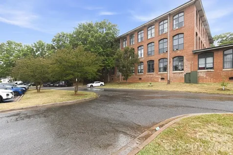 201 S Hoskins Road Charlotte NC 28208