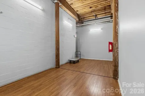 201 S Hoskins Road Charlotte NC 28208