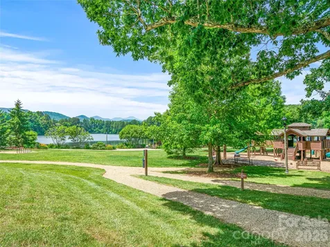 324 Fennel Dun Circle Biltmore Lake NC 28715