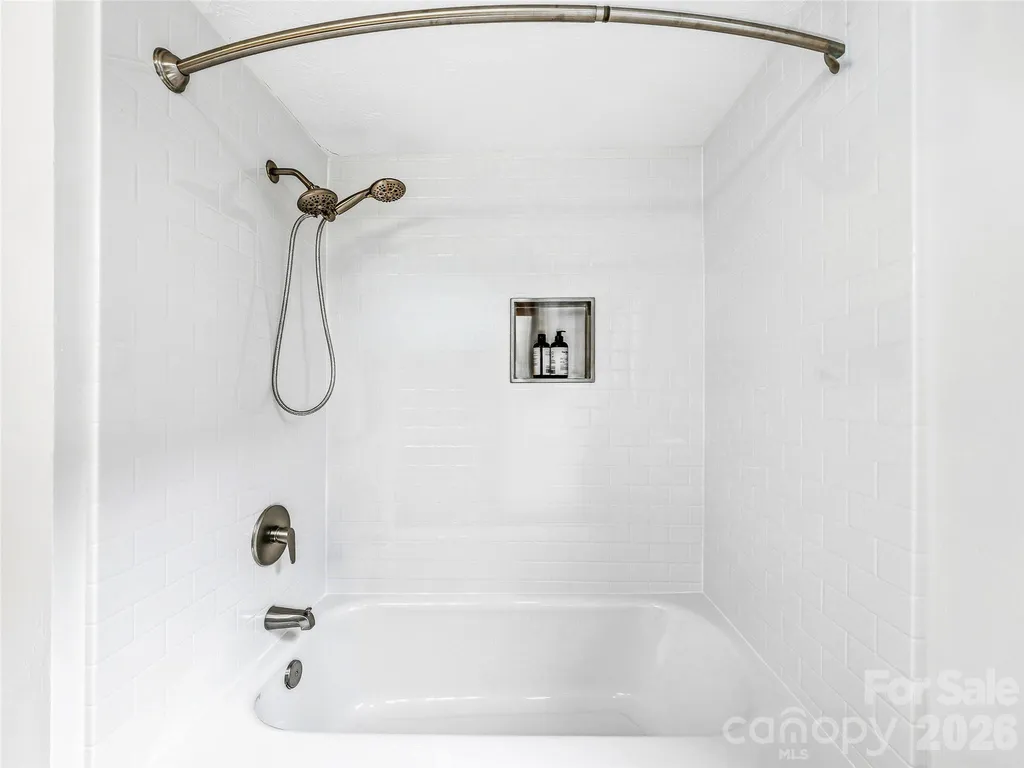 115 Bent Tree Drive Hendersonville NC 28739