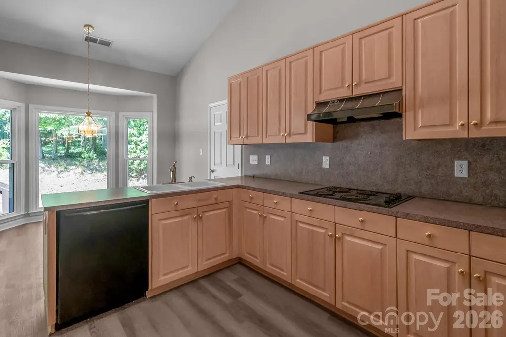 10713 Ridge Acres Road Charlotte NC 28214