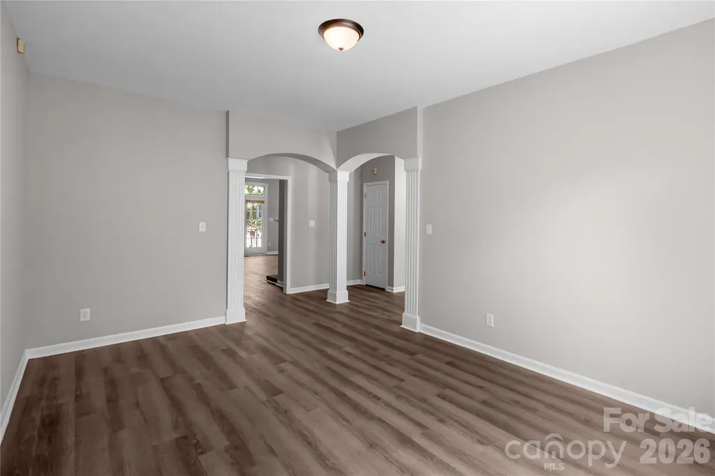 10713 Ridge Acres Road Charlotte NC 28214