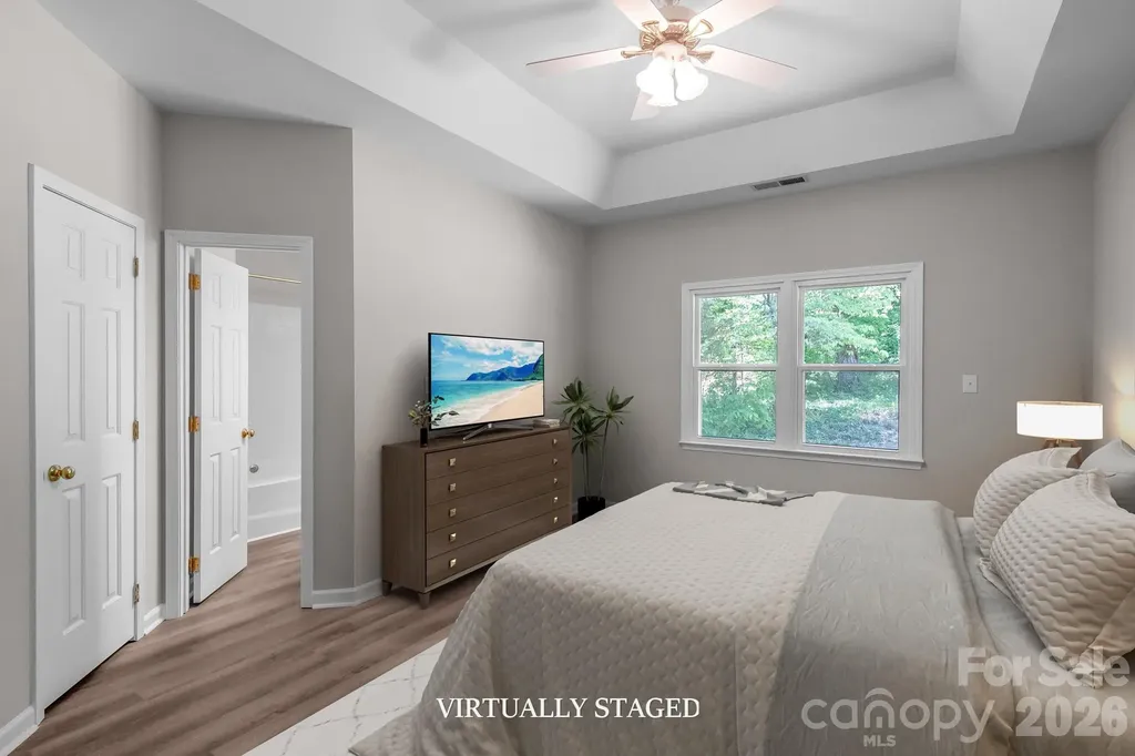 10713 Ridge Acres Road Charlotte NC 28214