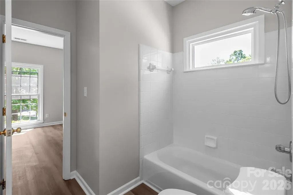 10713 Ridge Acres Road Charlotte NC 28214