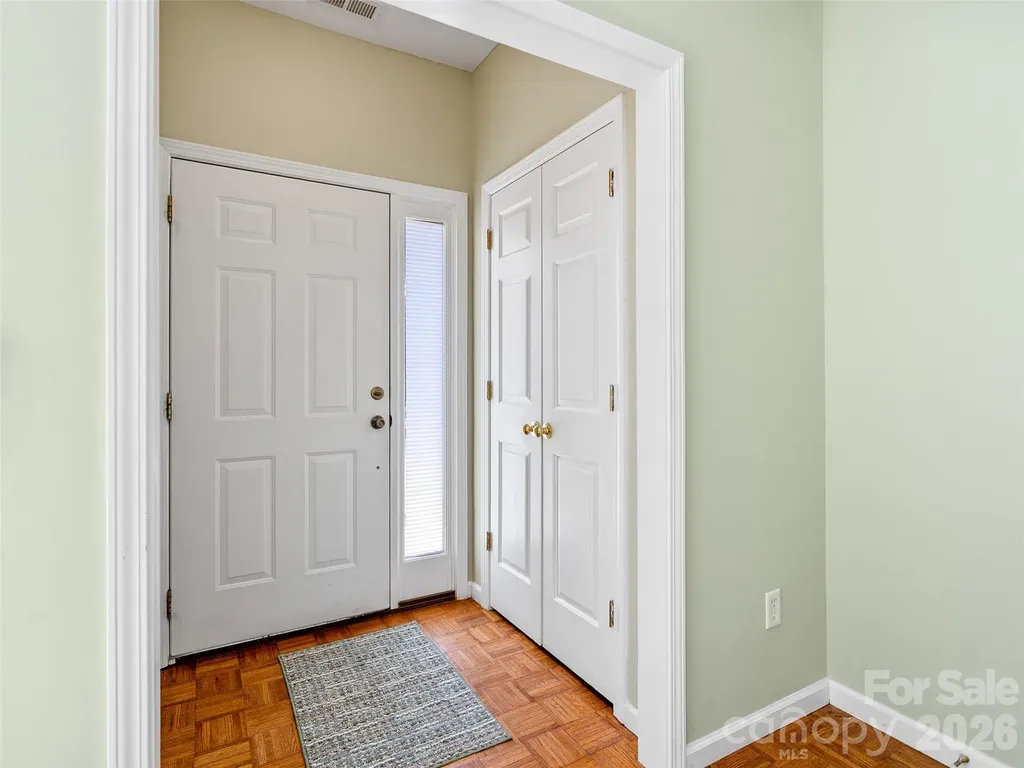 15 Scottish Circle Asheville NC 28803
