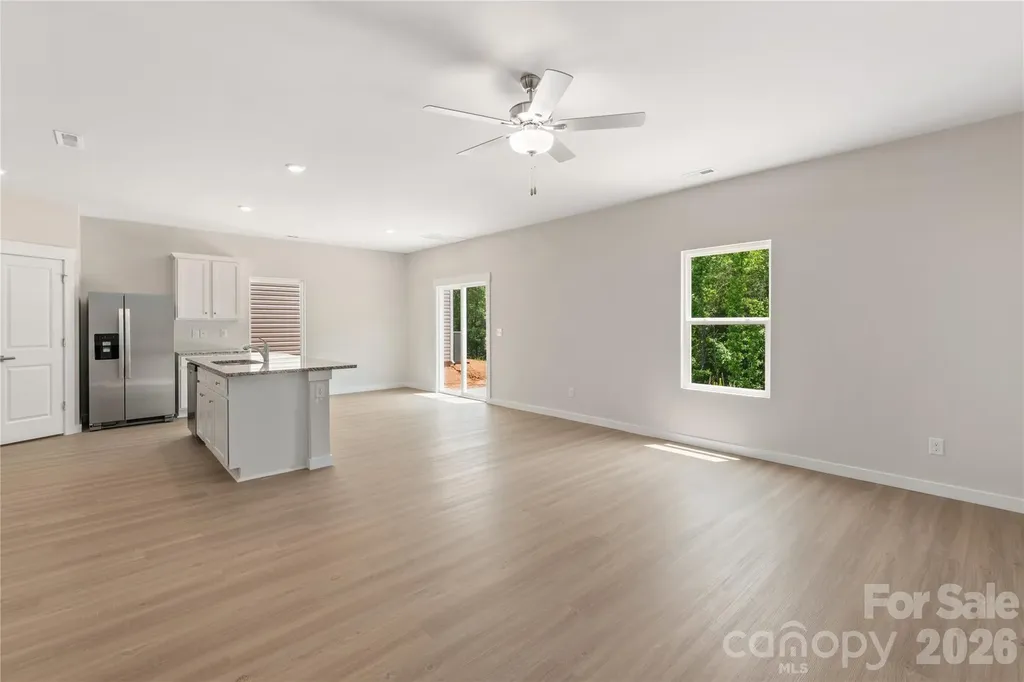 3416 Robindale Drive Winston Salem NC 27107