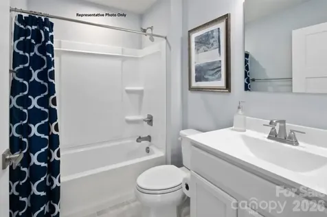 993 Pemberley Street Lancaster SC 29720