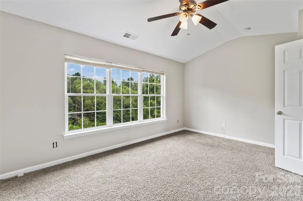 9768 Walkers Glen Drive NW Concord NC 28027