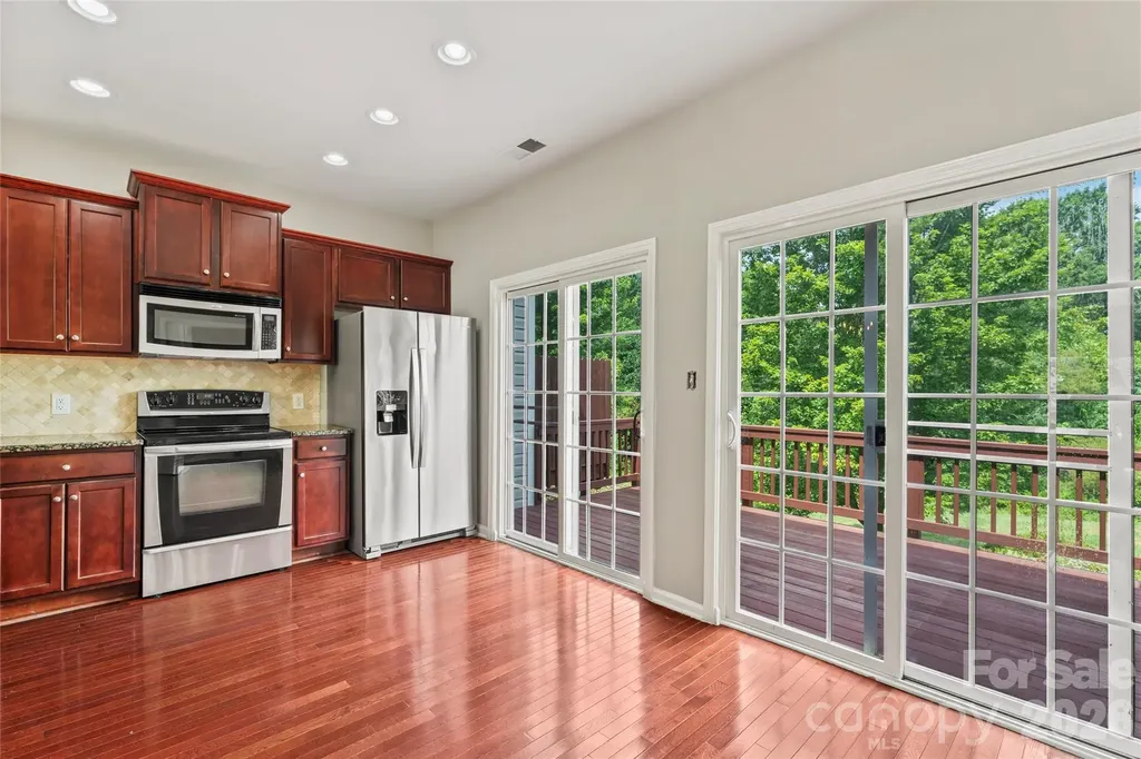 9768 Walkers Glen Drive NW Concord NC 28027