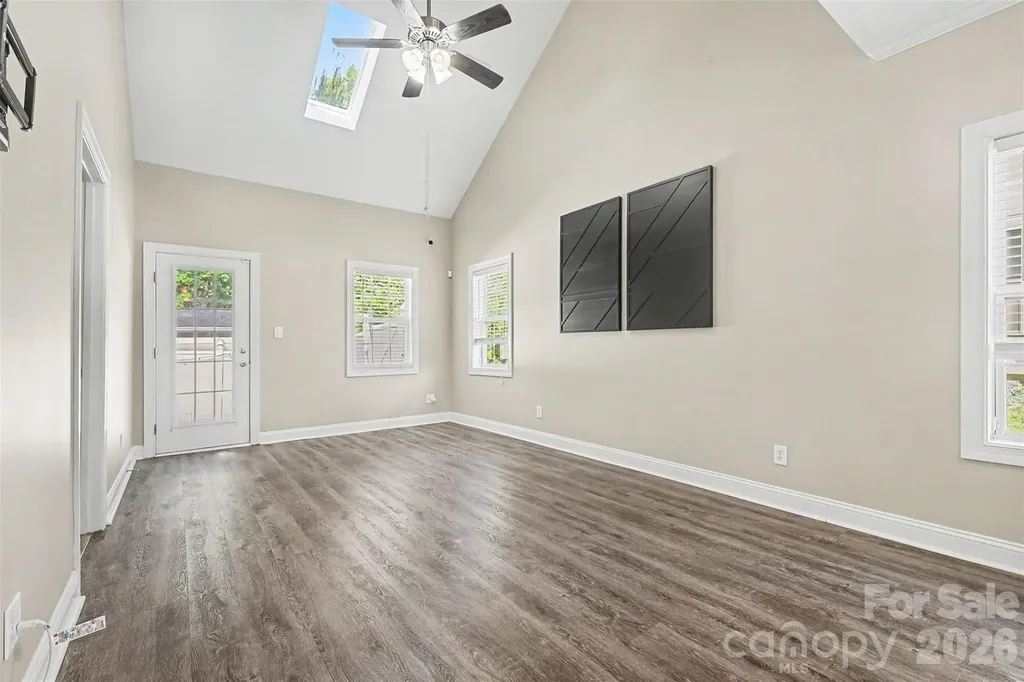 1079 Laurel Lane Gastonia NC 28054