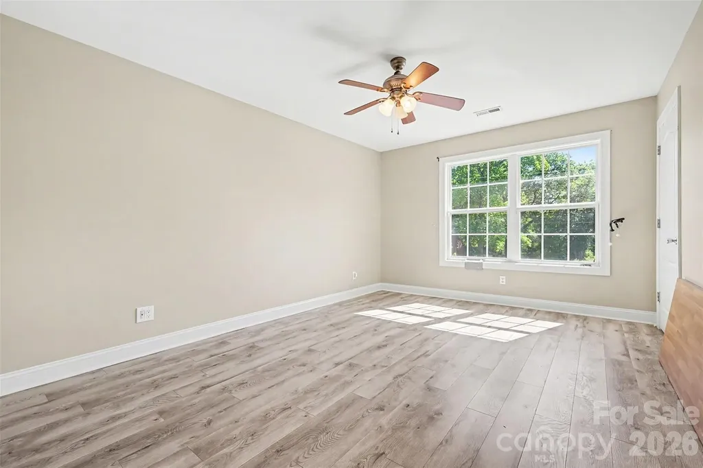1079 Laurel Lane Gastonia NC 28054