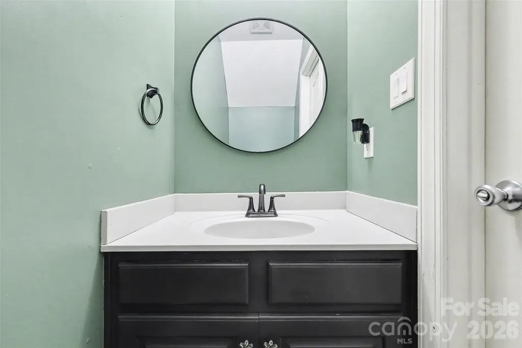 1079 Laurel Lane Gastonia NC 28054