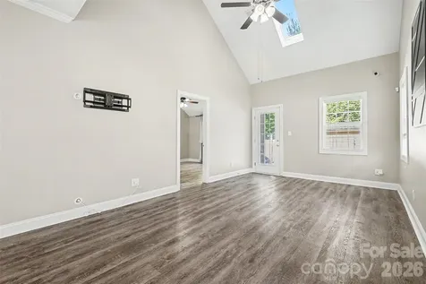 1079 Laurel Lane Gastonia NC 28054